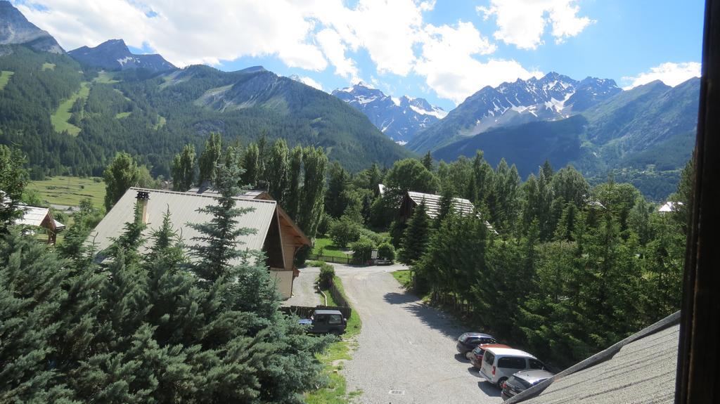 Auberge De Violaine Le Monêtier-les-Bains Dış mekan fotoğraf